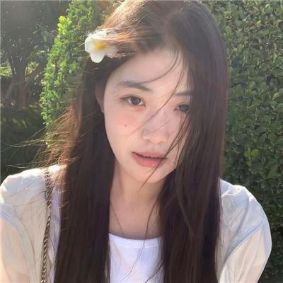 蓝风衣